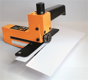 Laminate/veneered cutter